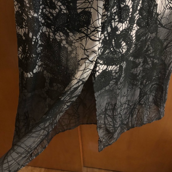 Long dress - Picture 5 of 5